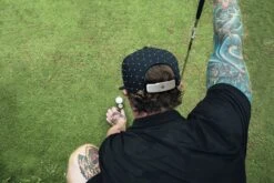 SNAPS Golf Ball Marker & Hat Clip -Golf Sales Shop SnapsGolfBallMarkerHatStrapClip White 4